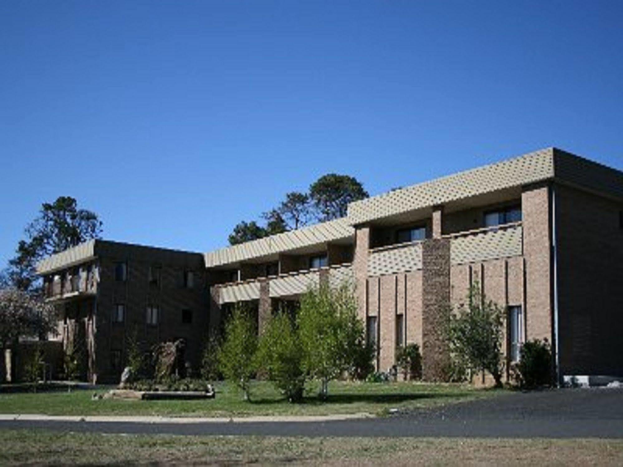 Southern Cross Motor Inn Berridale Exteriér fotografie